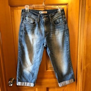 Levi’s Cropped Jeans size 4
